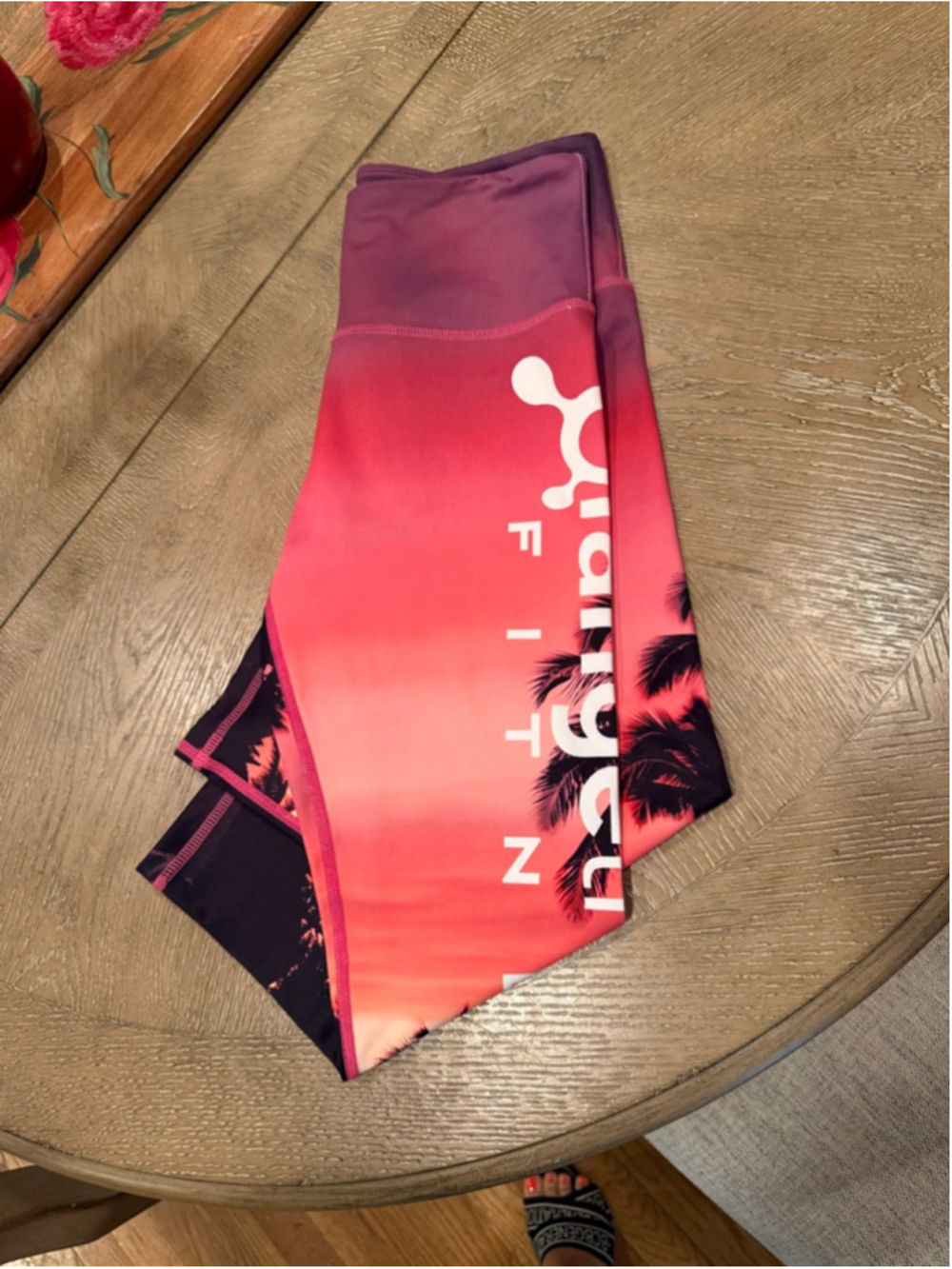 Orangetheory Fitness Leggings Pink Purple Ombre Palm Tree Small